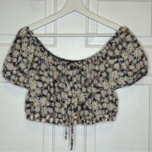 Lily Rose Off Shoulder Crop Daisy Floral Top * Medium